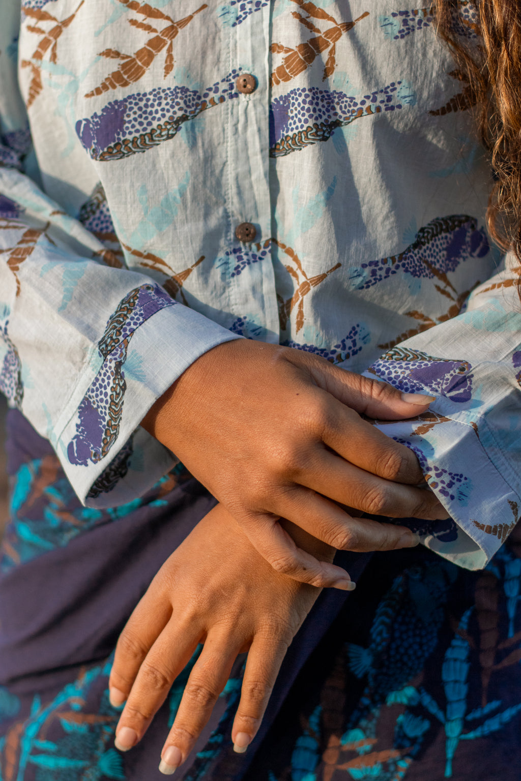 Moa + Hulumoa | Cropped Hoodie - blue