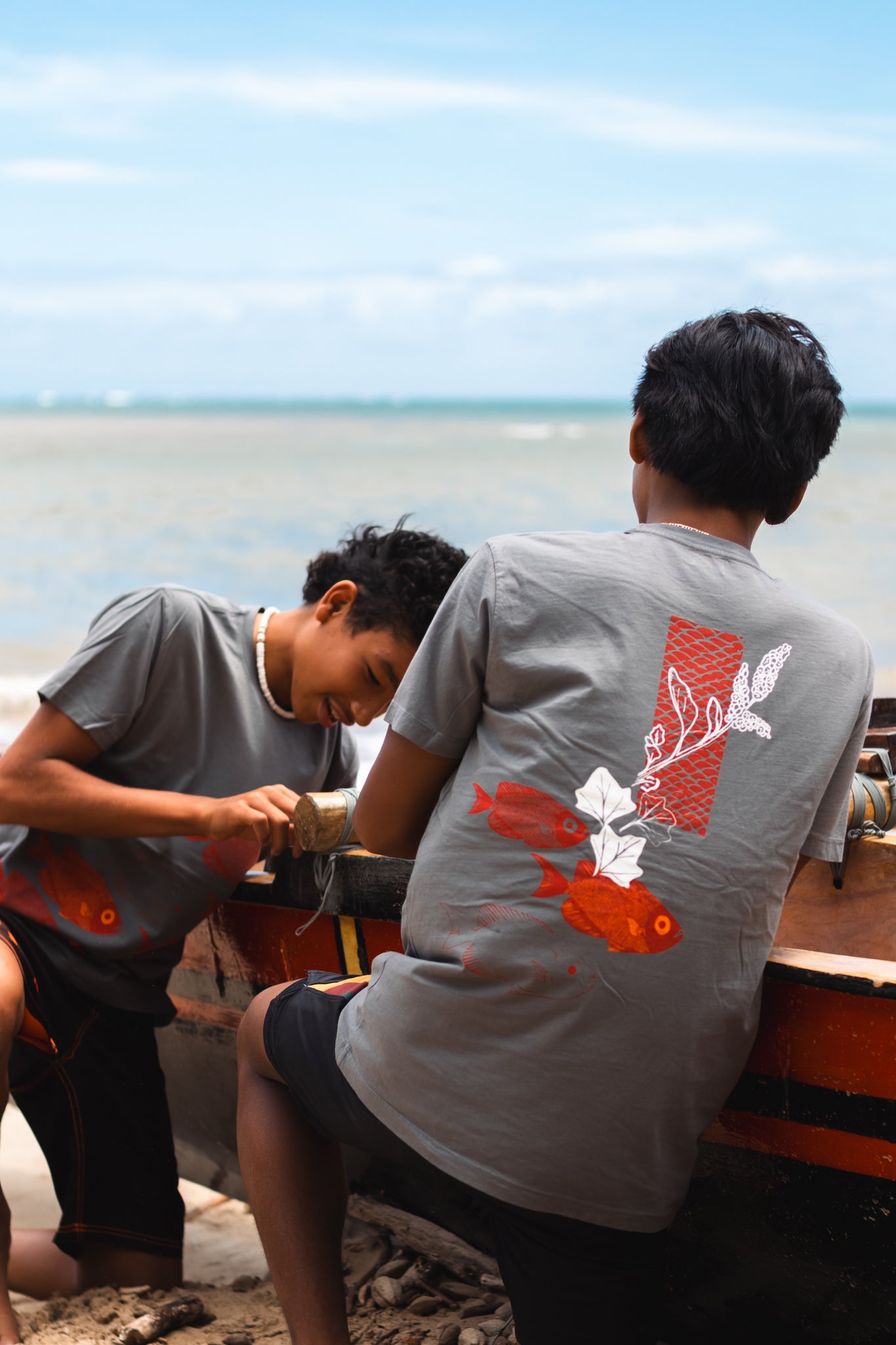 'Āweoweo | Kāne Tee - gray