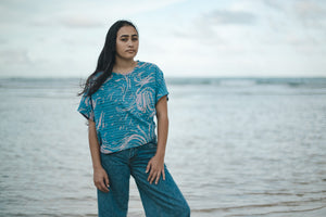 Ka 'Ohana Au Moana | Cropped Boxy Top - blue