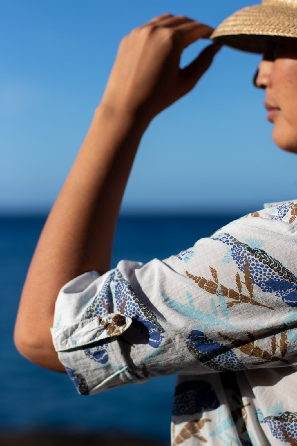 Moa + Hulumoa | Popover Top - white