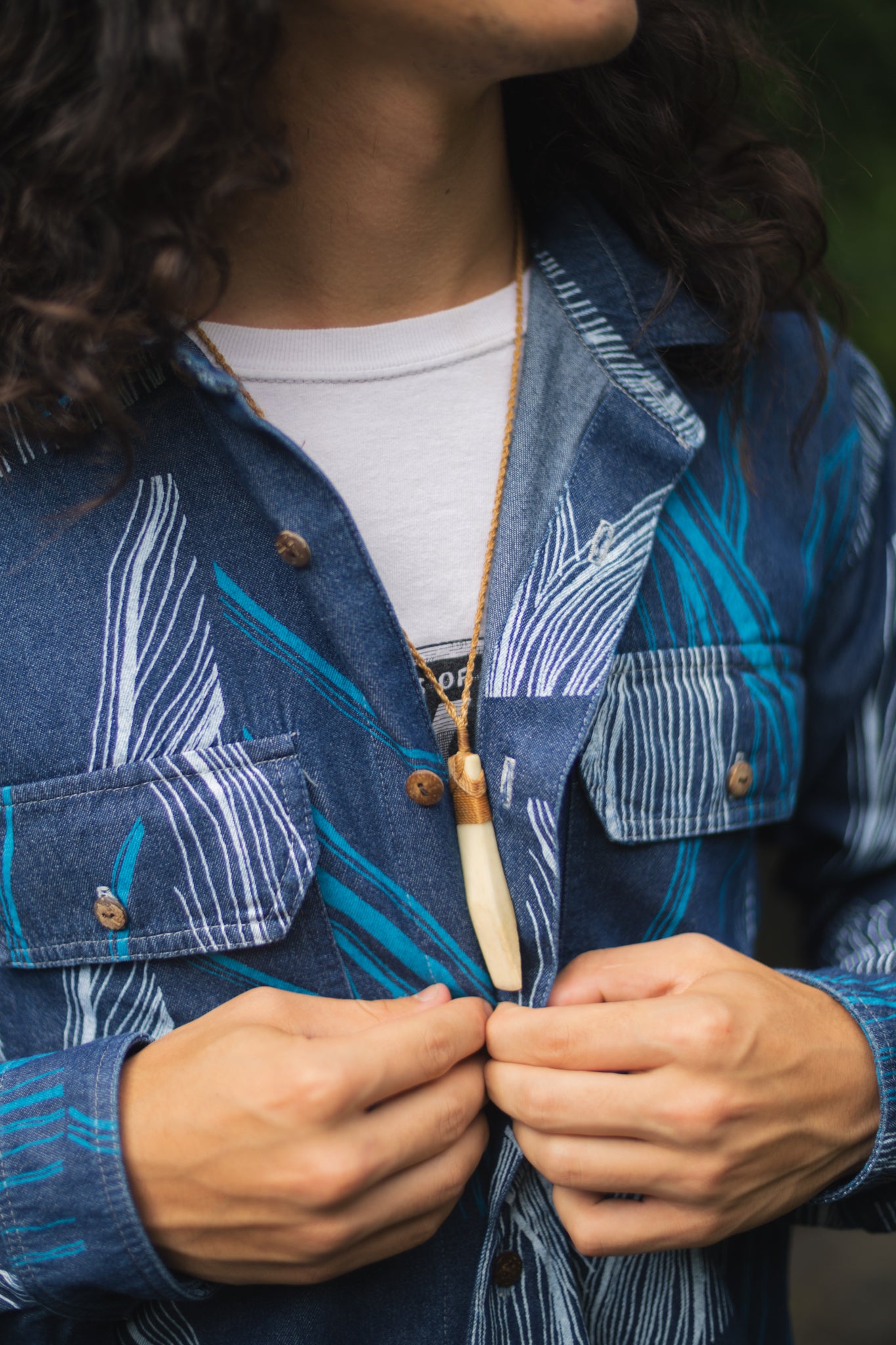 Nā Kahawai o Waipi'o | Kāne Longsleeve Overshirt - indigo