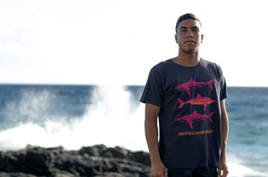 Nā I'a Kupua o ka Moana | Unisex Tee - charcoal