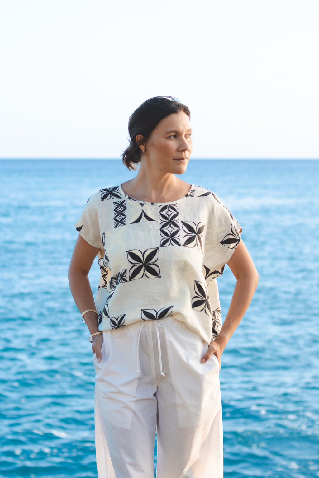 Moana Motifs | Boxy Top - white