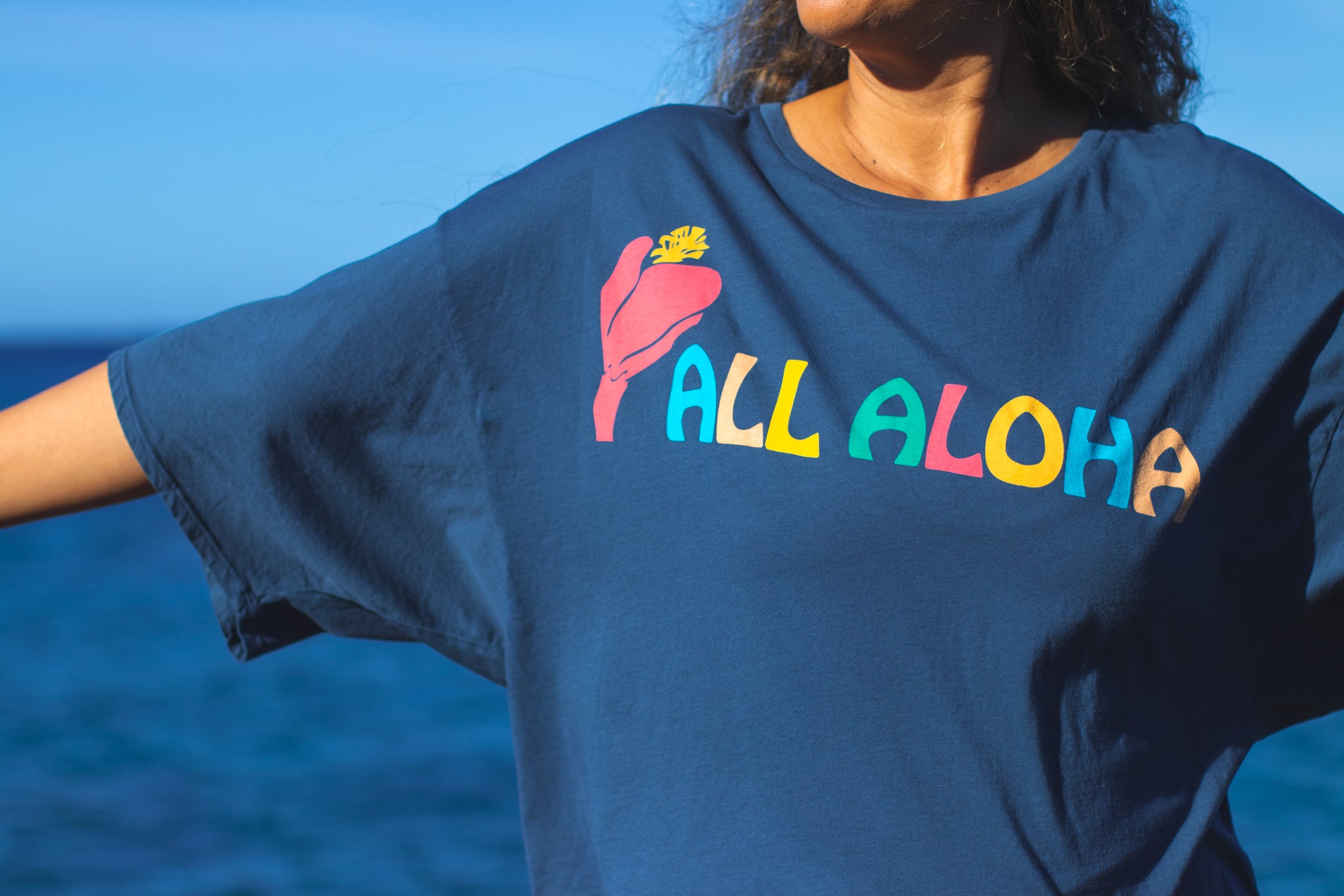 All Aloha | Oversized wahine tee - navy