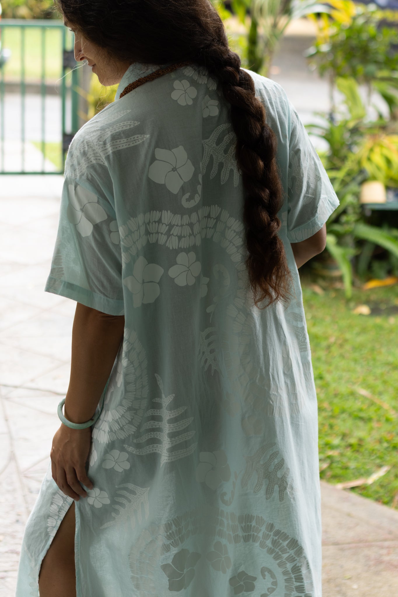 He Aloha no Tahiti | Long Shirt Dress - light blue