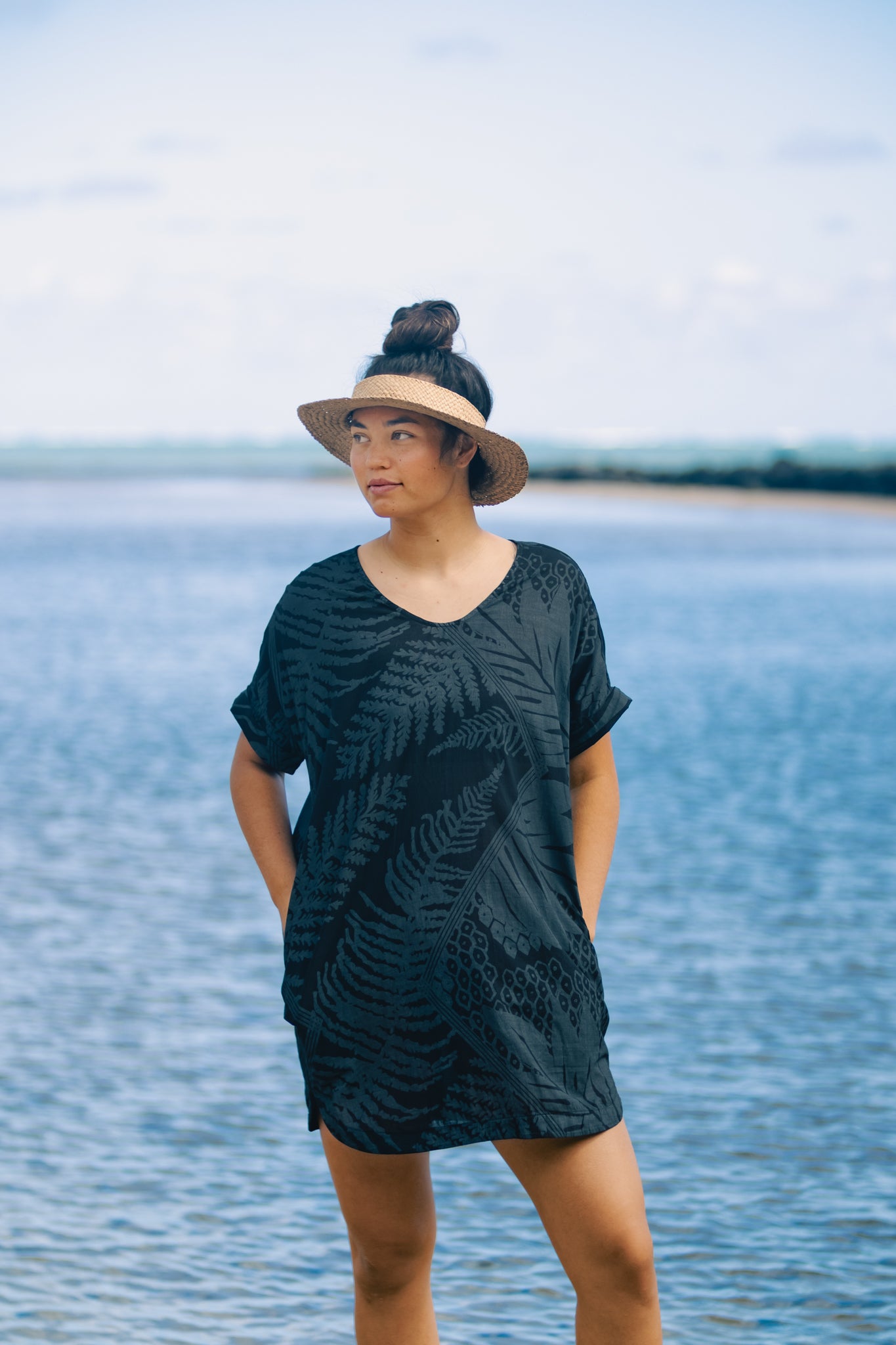 Hālanalana | Kimono Dress - black