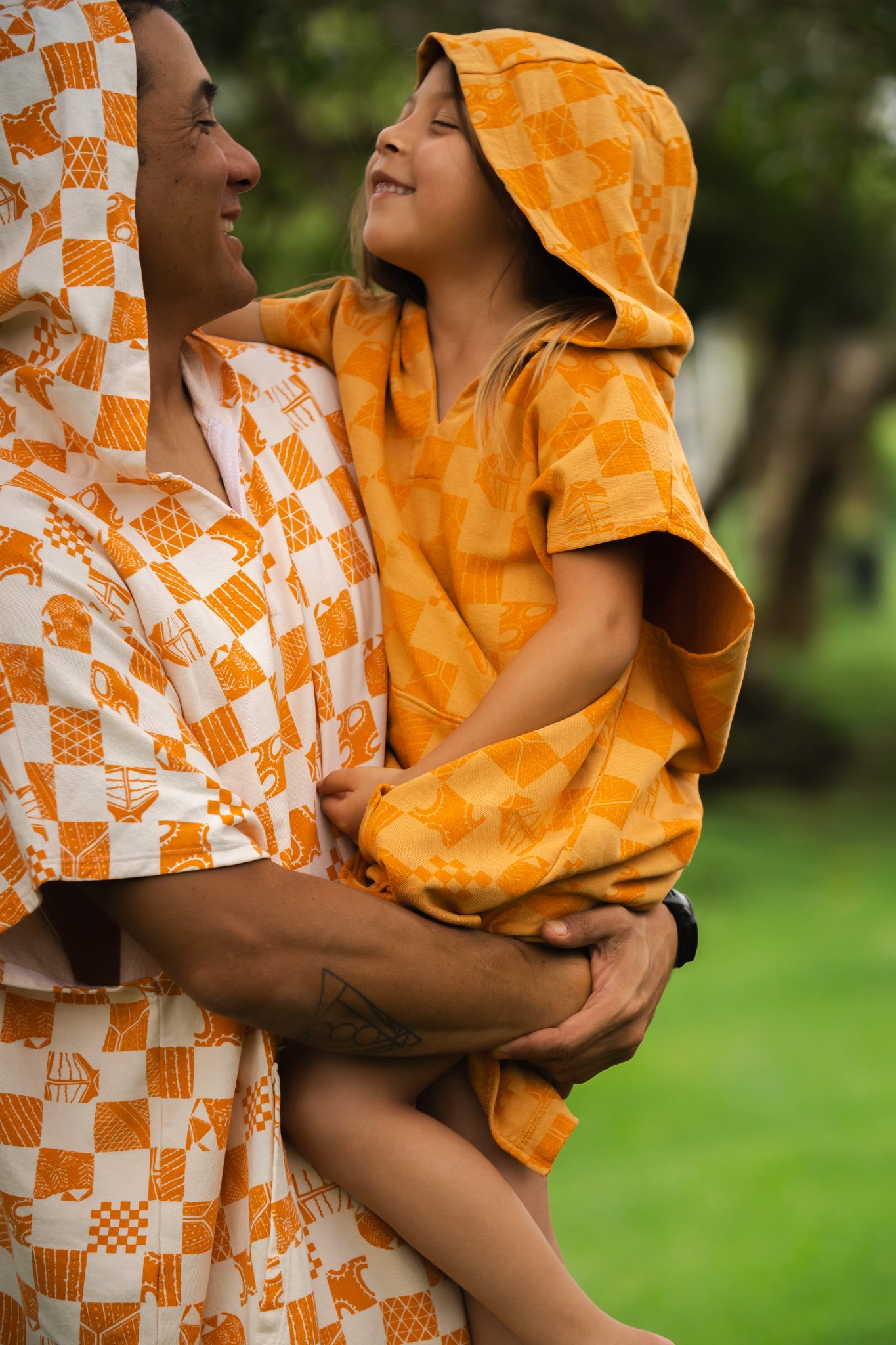 Ipu | ʻŌpio Beach Cover-up - orange